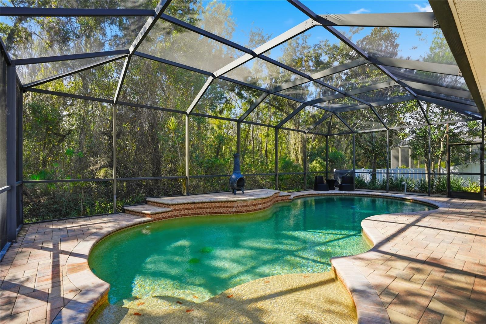 WATERS EDGE 03 - Residential