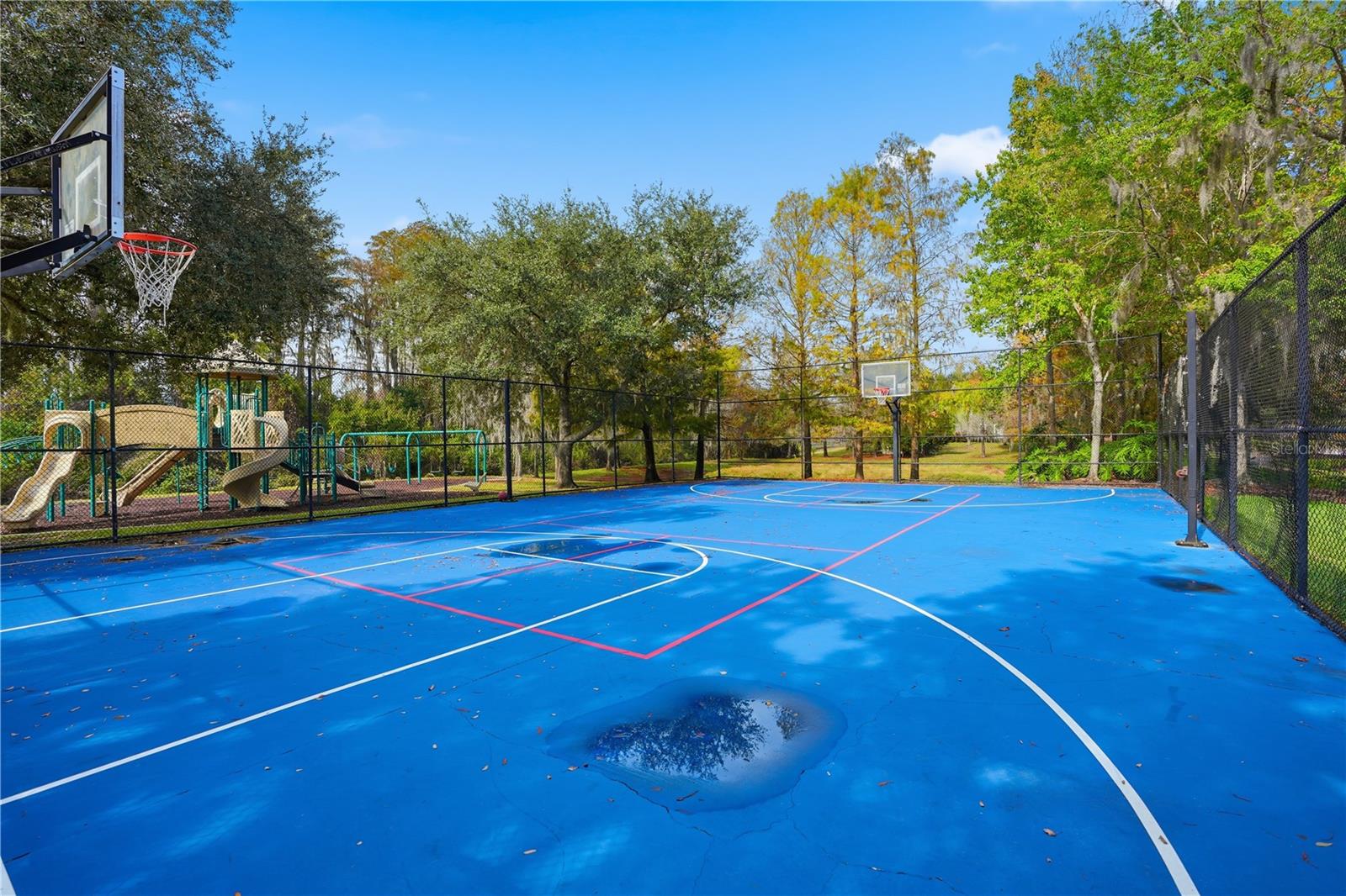 WATERS EDGE 03 - Residential