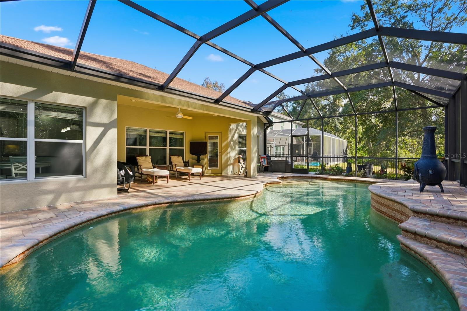 WATERS EDGE 03 - Residential