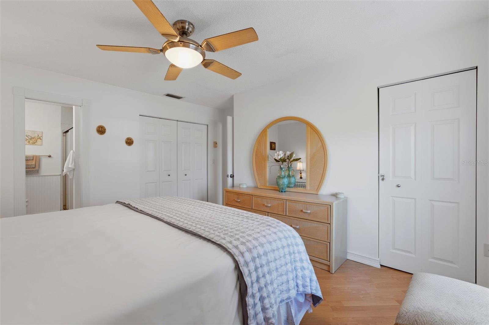 PATRIOT SQUARE APTS - Residential