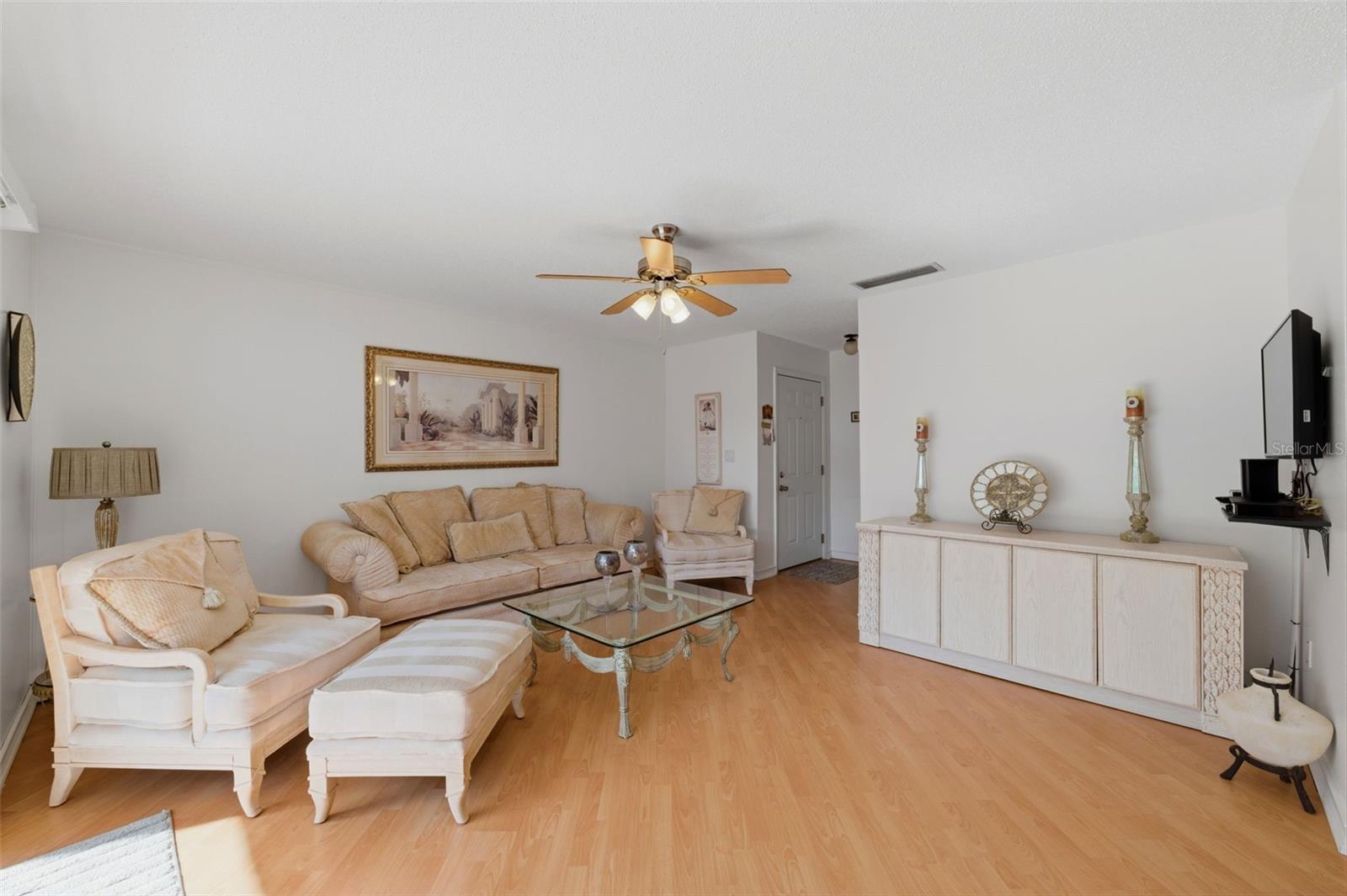 PATRIOT SQUARE APTS - Residential