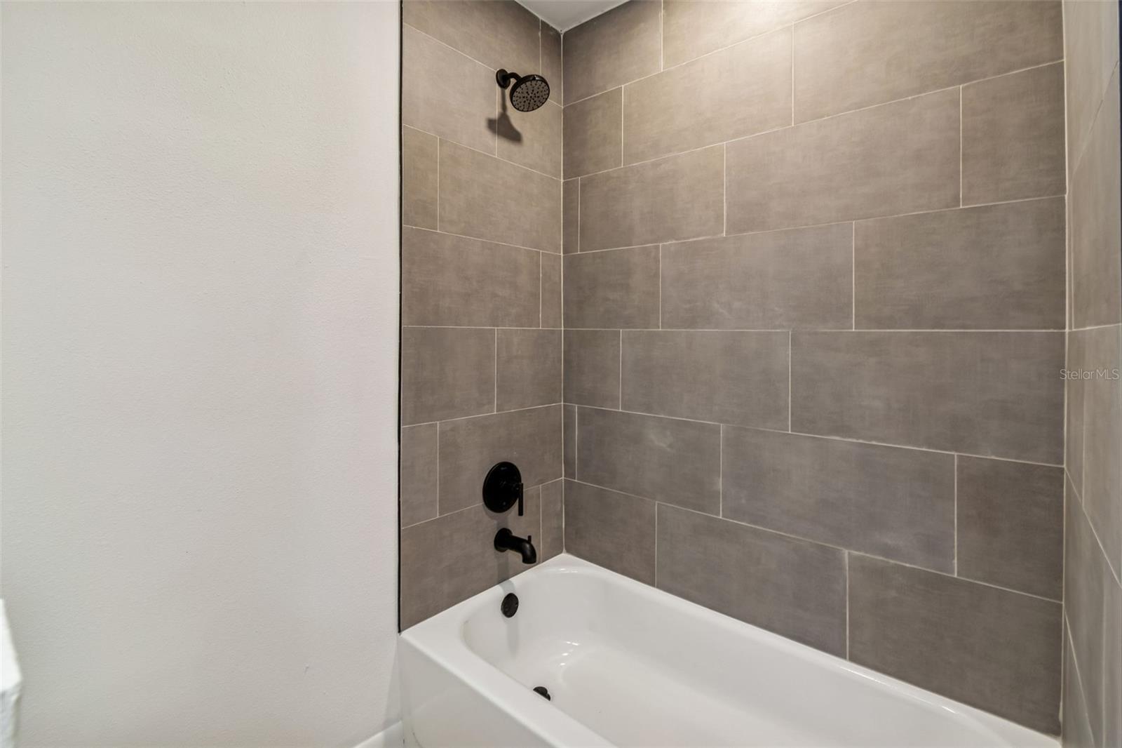 WINTER PARK PINES REP - Residential