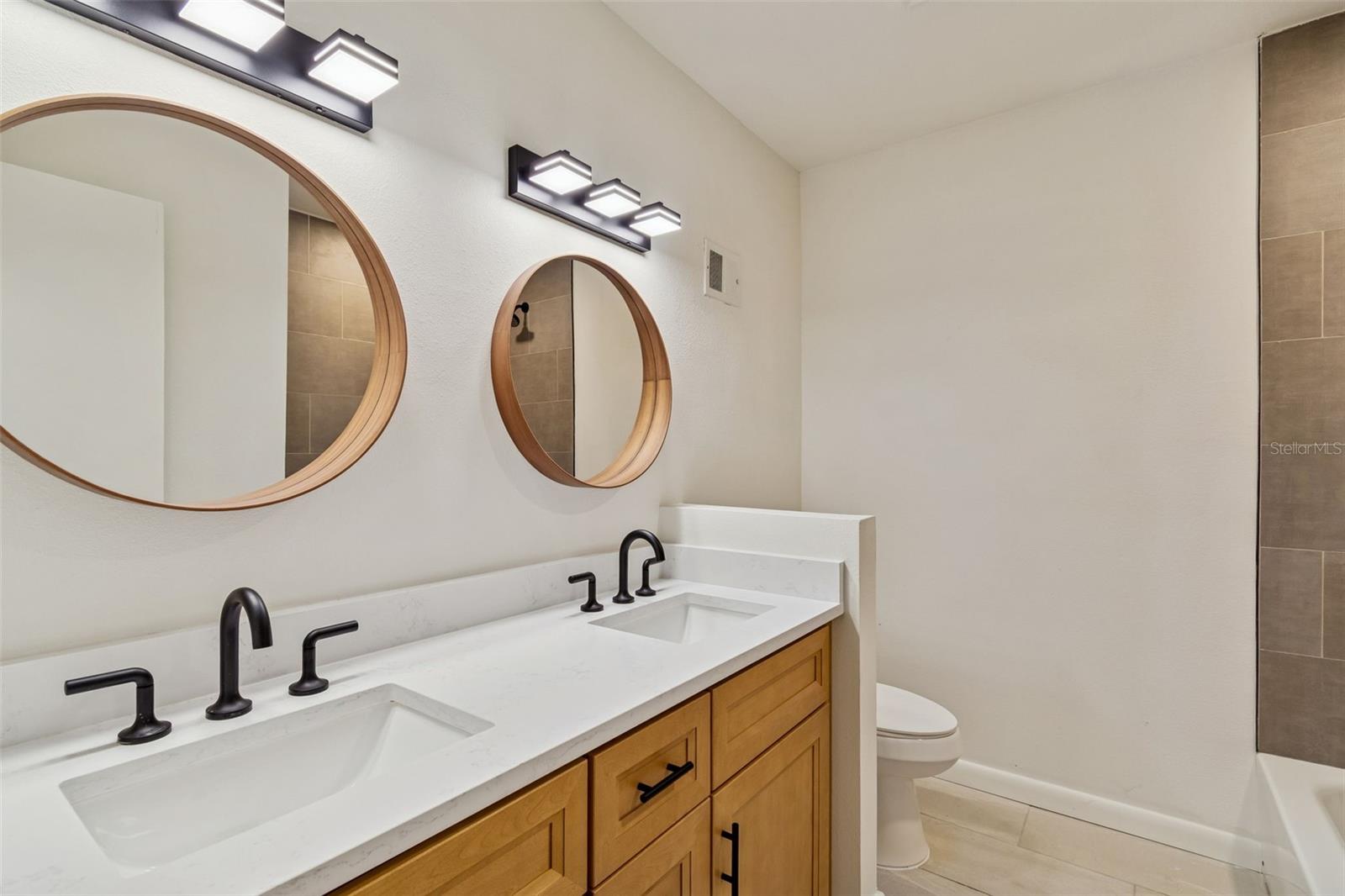 WINTER PARK PINES REP - Residential