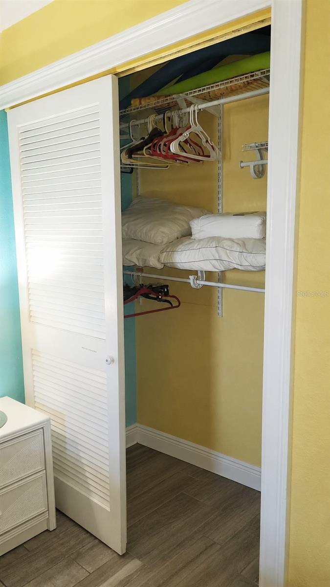 HARBOR HOUSE CONDOS - Residential