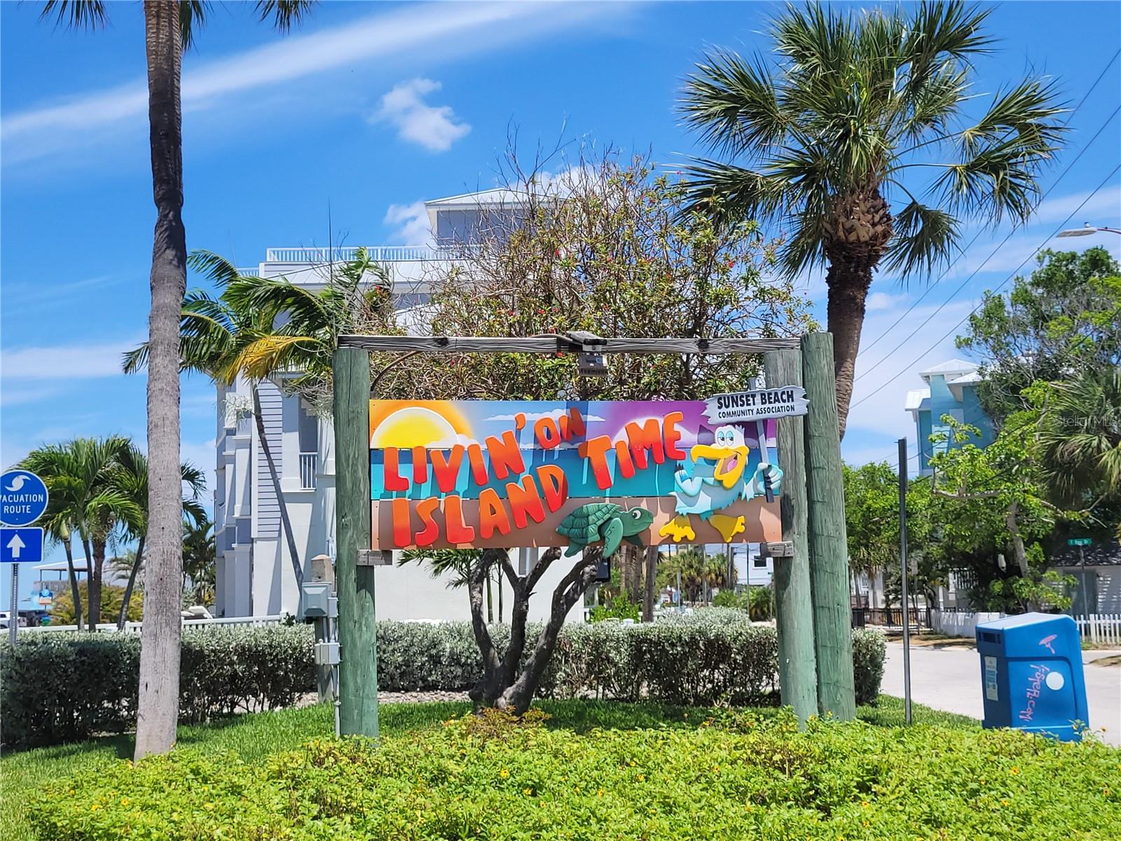 HARBOR HOUSE CONDOS - Residential