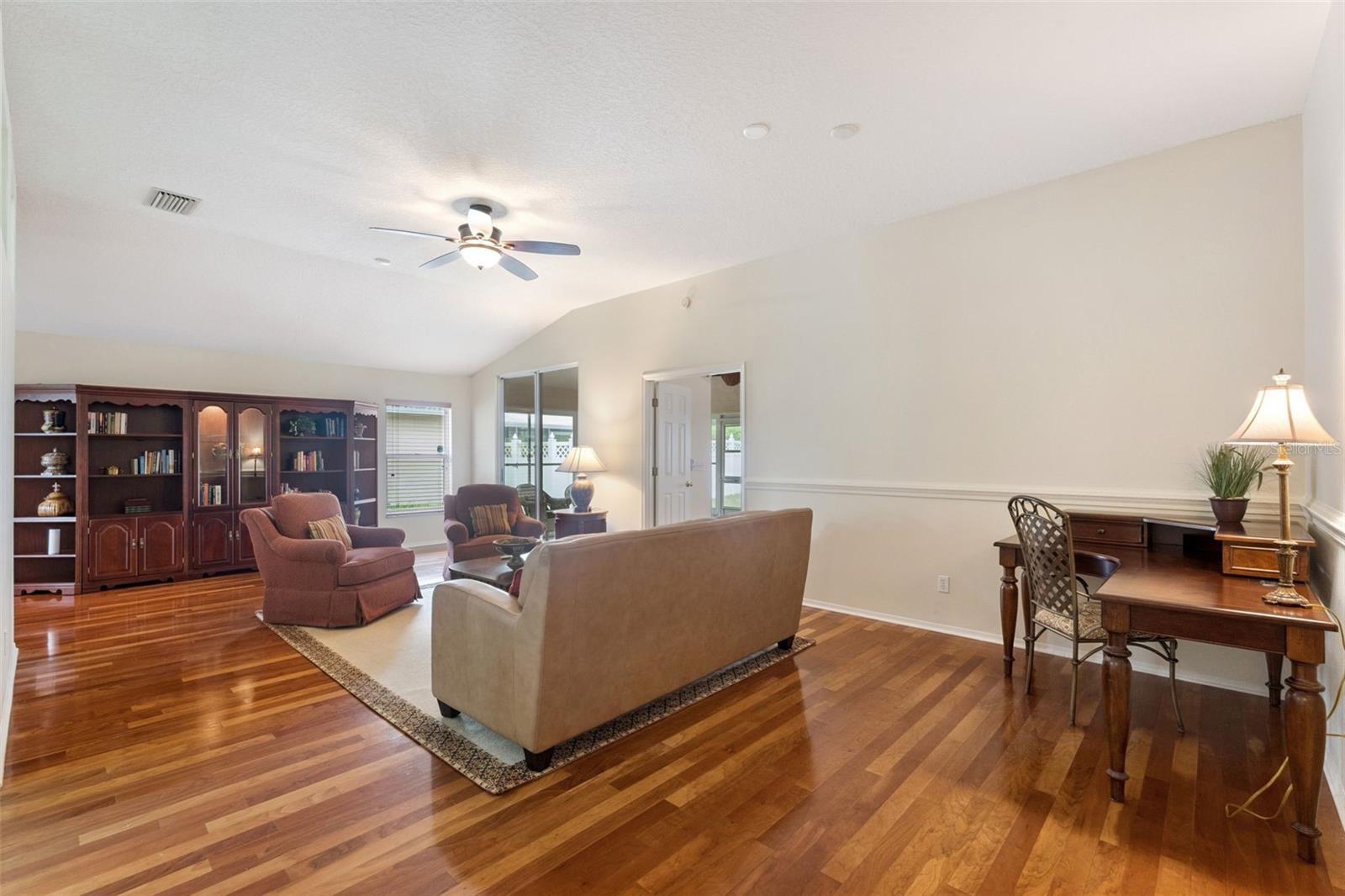 GEORGETOWNE UNIT 3 - Residential