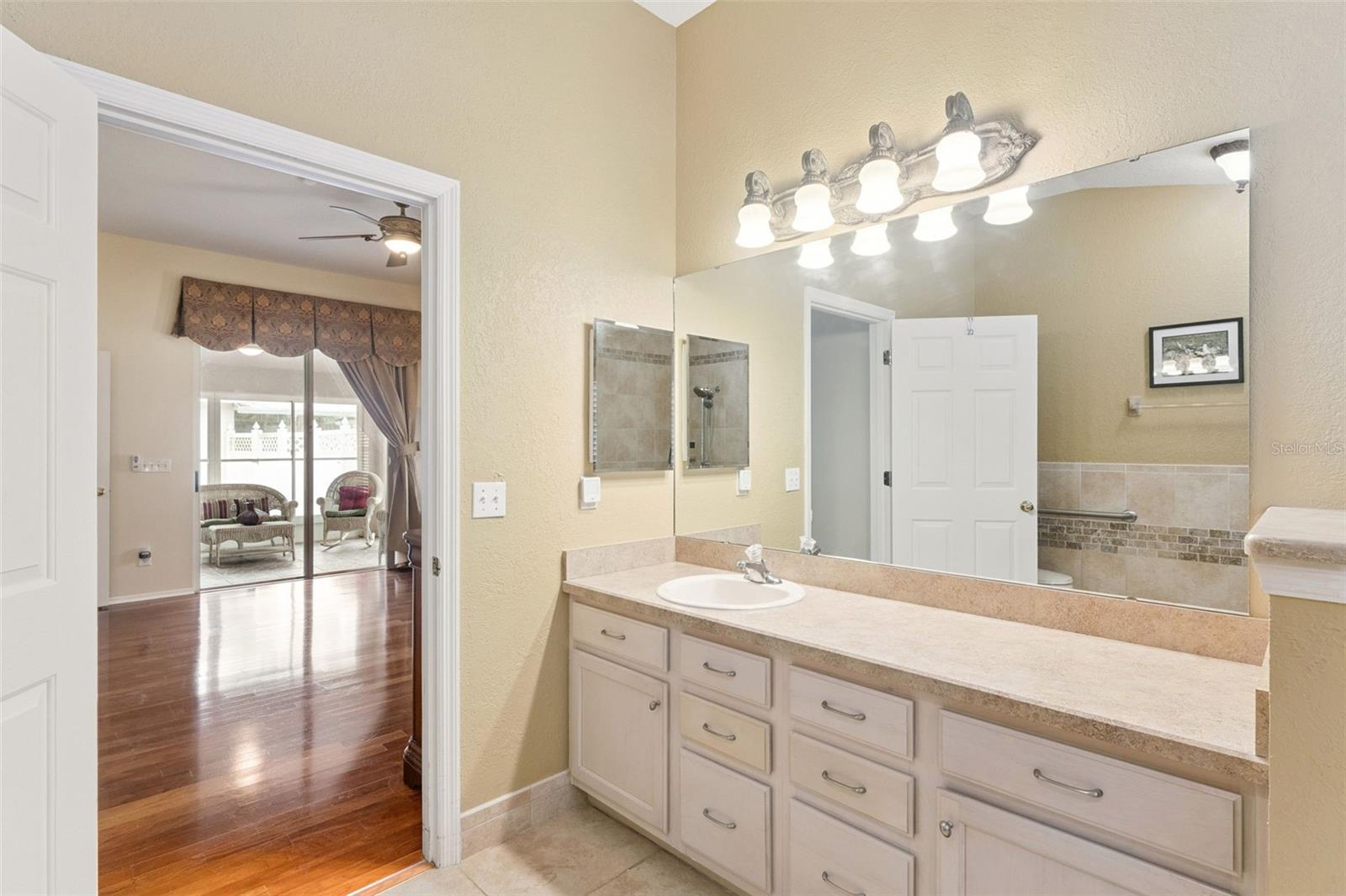 GEORGETOWNE UNIT 3 - Residential