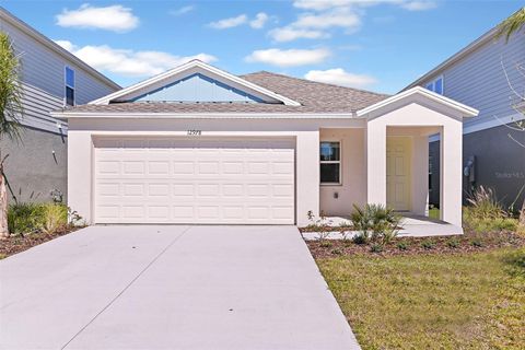 Photo of 5536 Taverna Loop, Winter Haven, FL 33884 (MLS # TB8431421)
