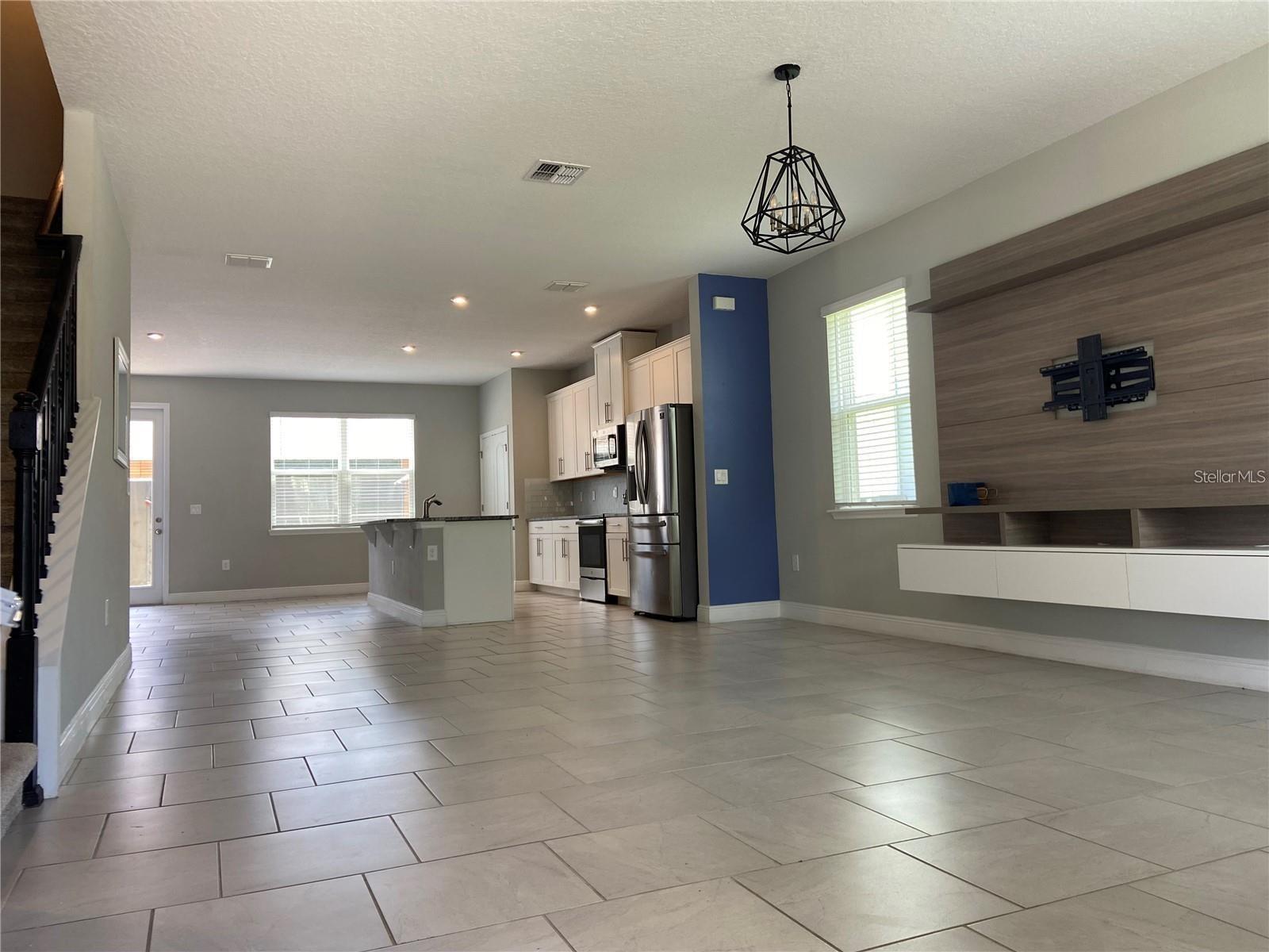 HAMILTON GARDENS - Residential Lease