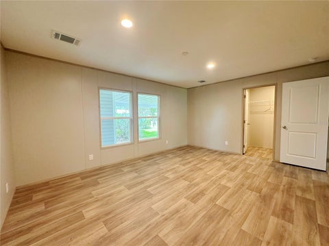 Tiny photo for 18 Robin Road, Wildwood, FL 34785 (MLS # G5119360)