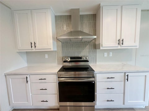Tiny photo for 18 Robin Road, Wildwood, FL 34785 (MLS # G5119360)