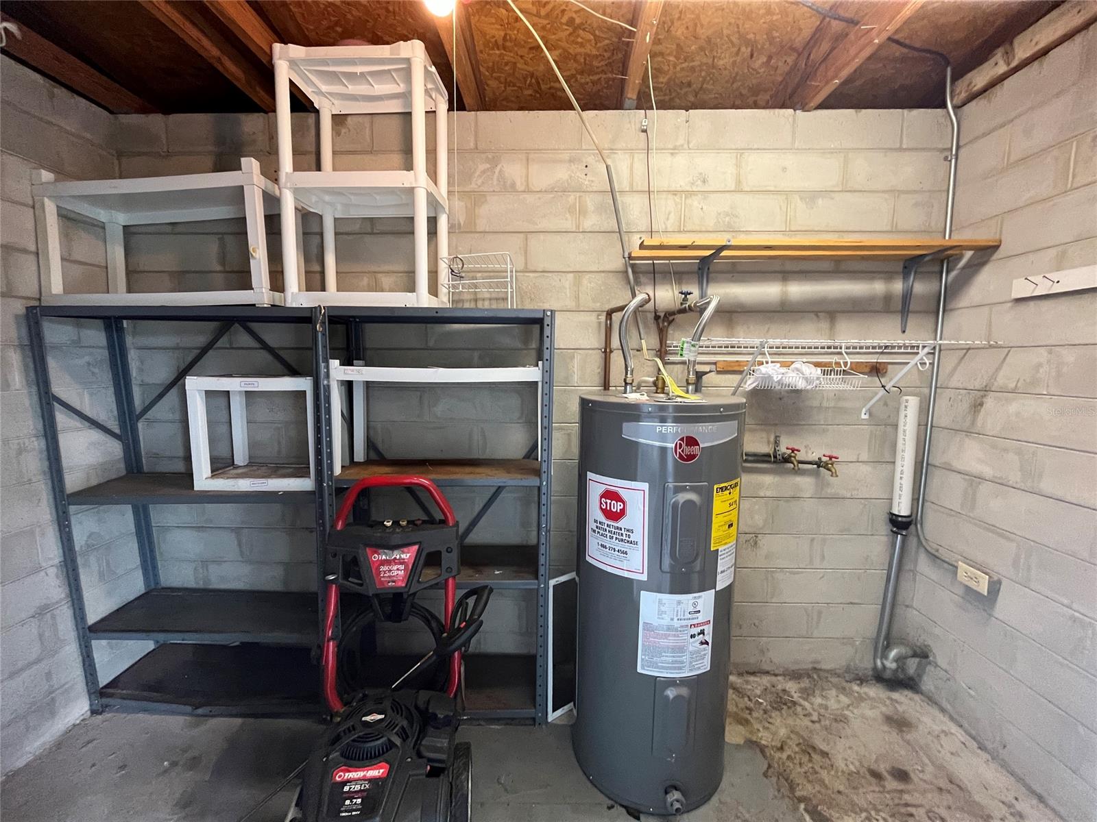 Oak Lea Village Sec 02 - Residential