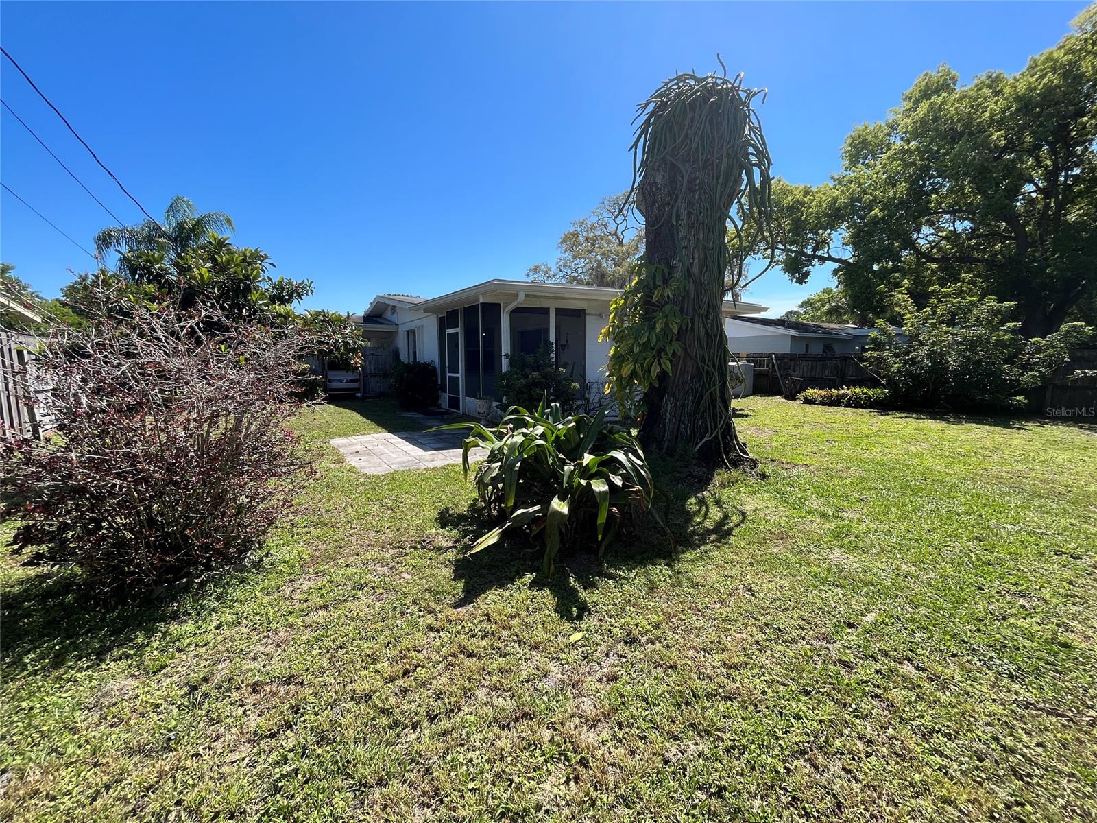 Oak Lea Village Sec 02 - Residential