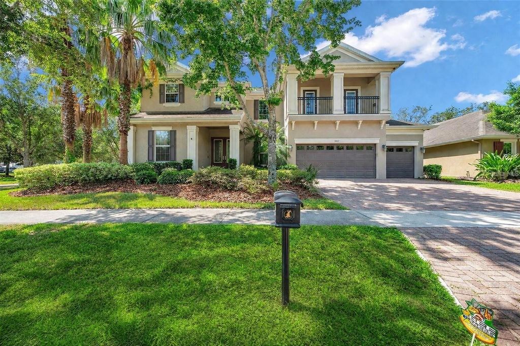 Photo of 5117 Longspur Court, Lithia, FL 33547 (MLS # TB8491717)
