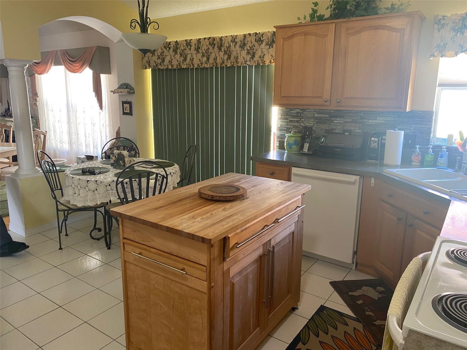 1815 PUERTO BELLO DRIVE