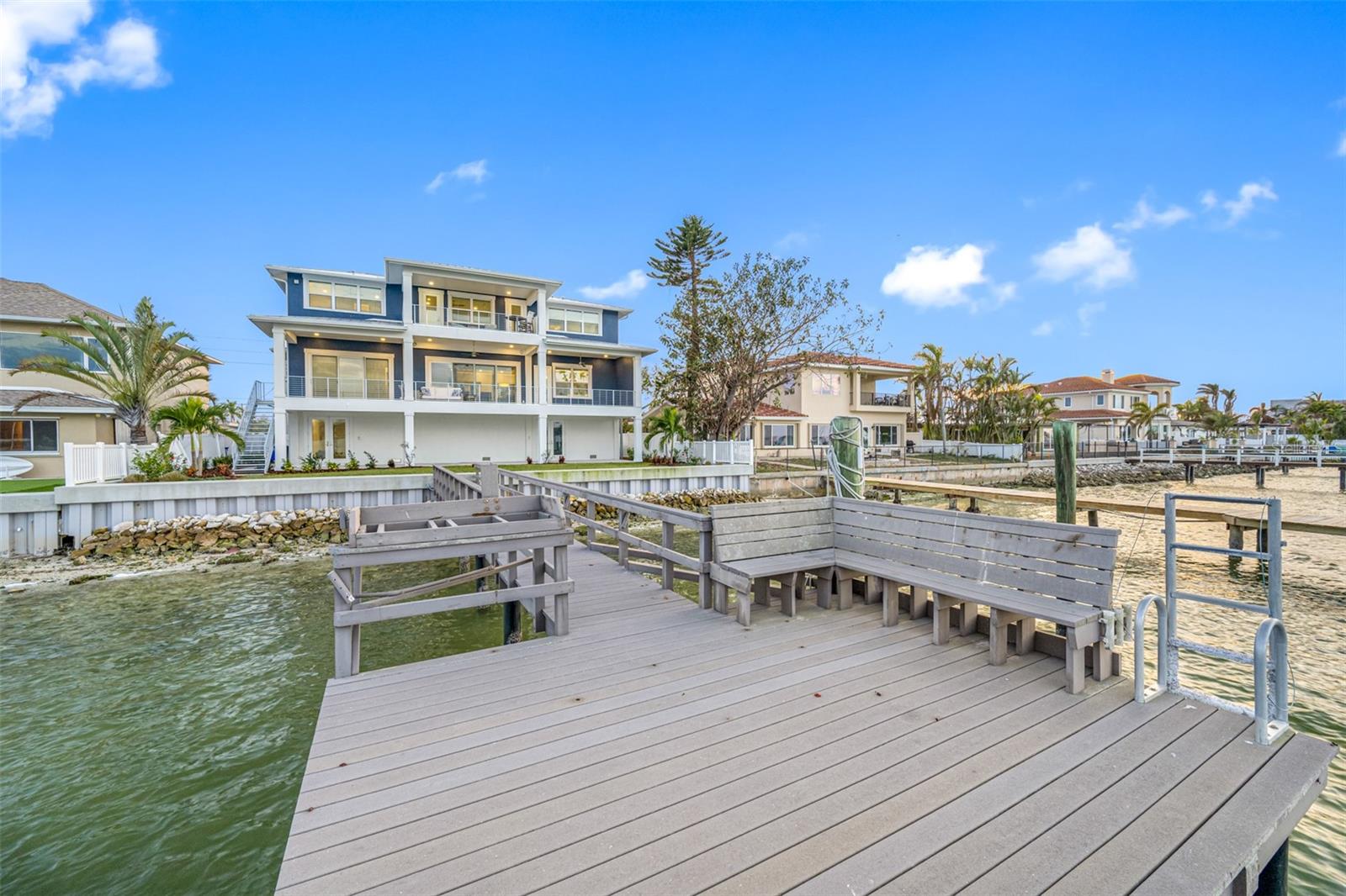 CAUSEWAY ISLES 1ST ADD - Residential