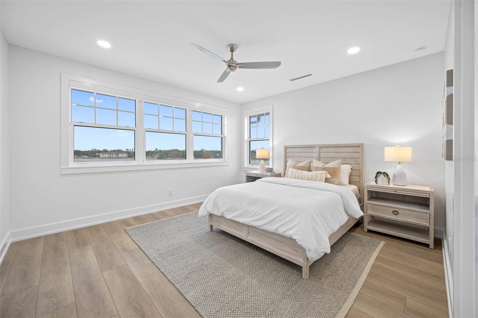 CAUSEWAY ISLES 1ST ADD - Residential