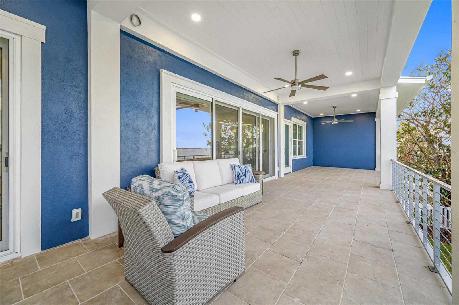 CAUSEWAY ISLES 1ST ADD - Residential