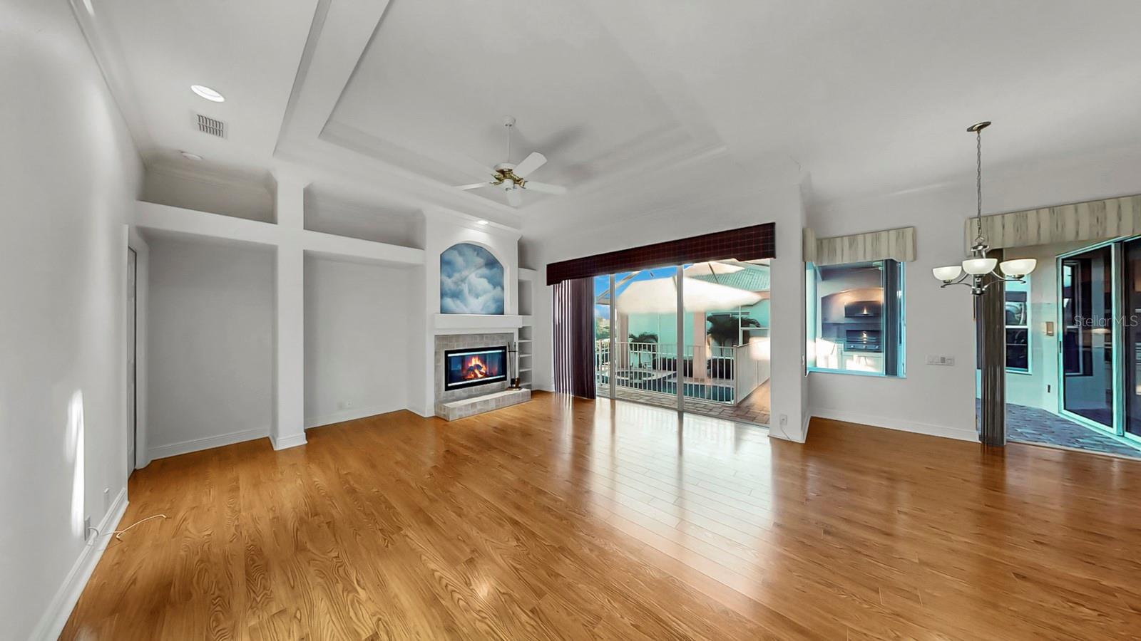 THE VILLAS AT ANDALUCIA - Residential