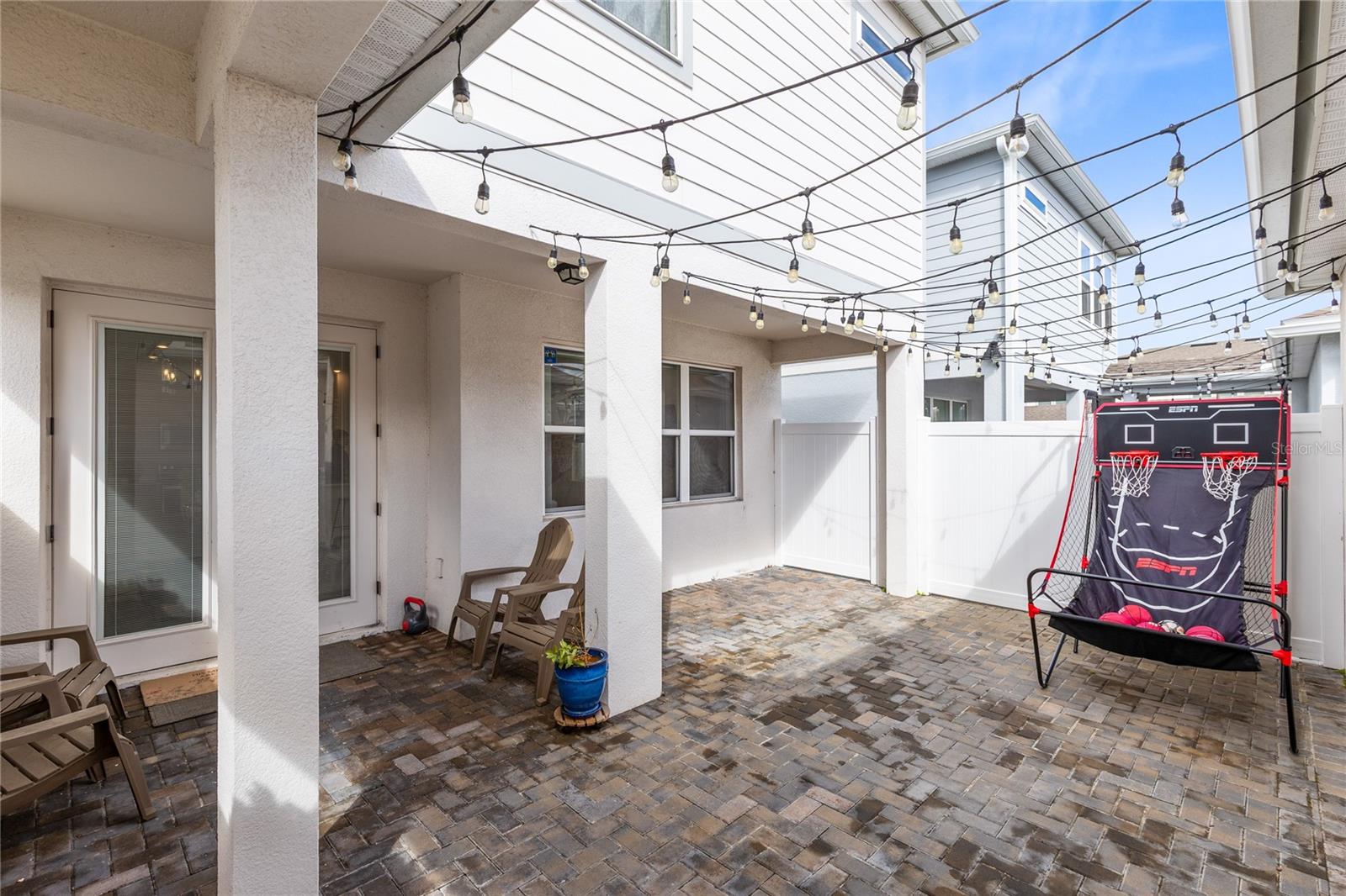 ISLES OF LAKE NONA - Residential