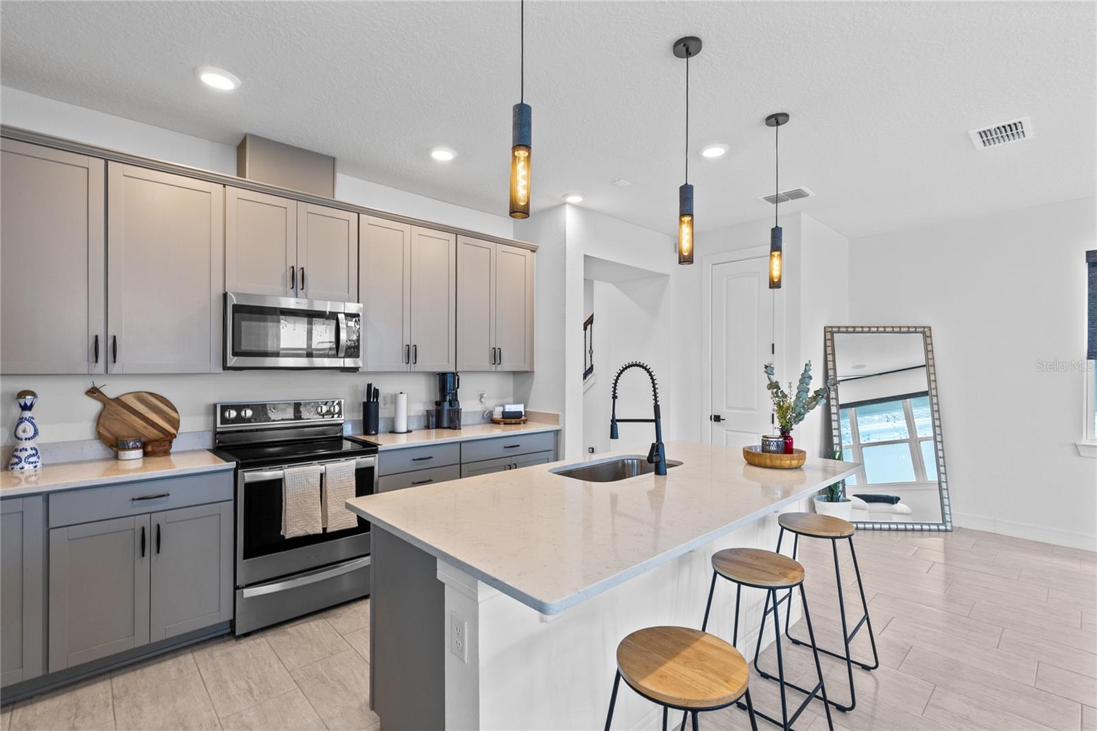 14317 LANIKAI BEACH DRIVE