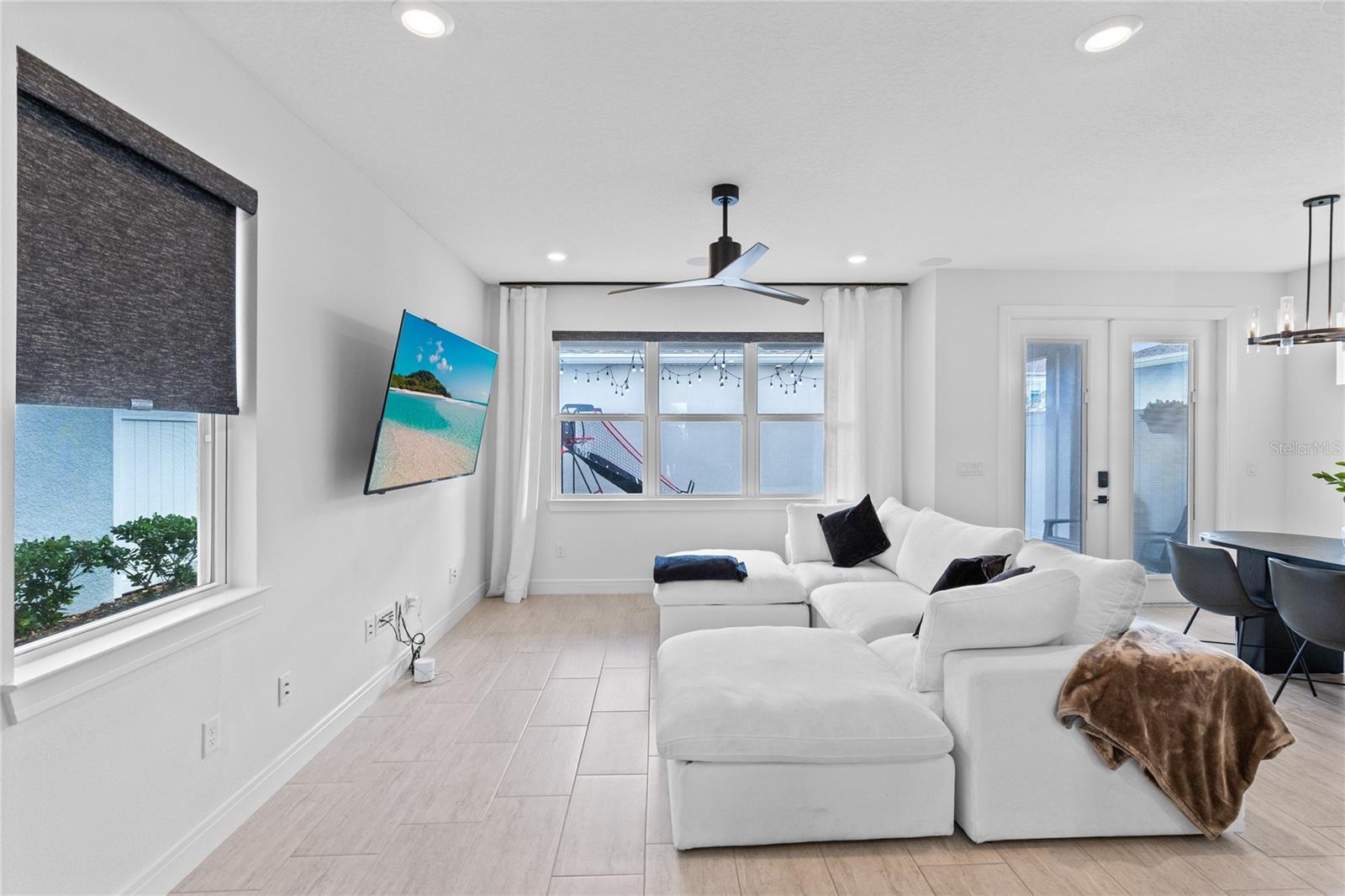 ISLES OF LAKE NONA - Residential