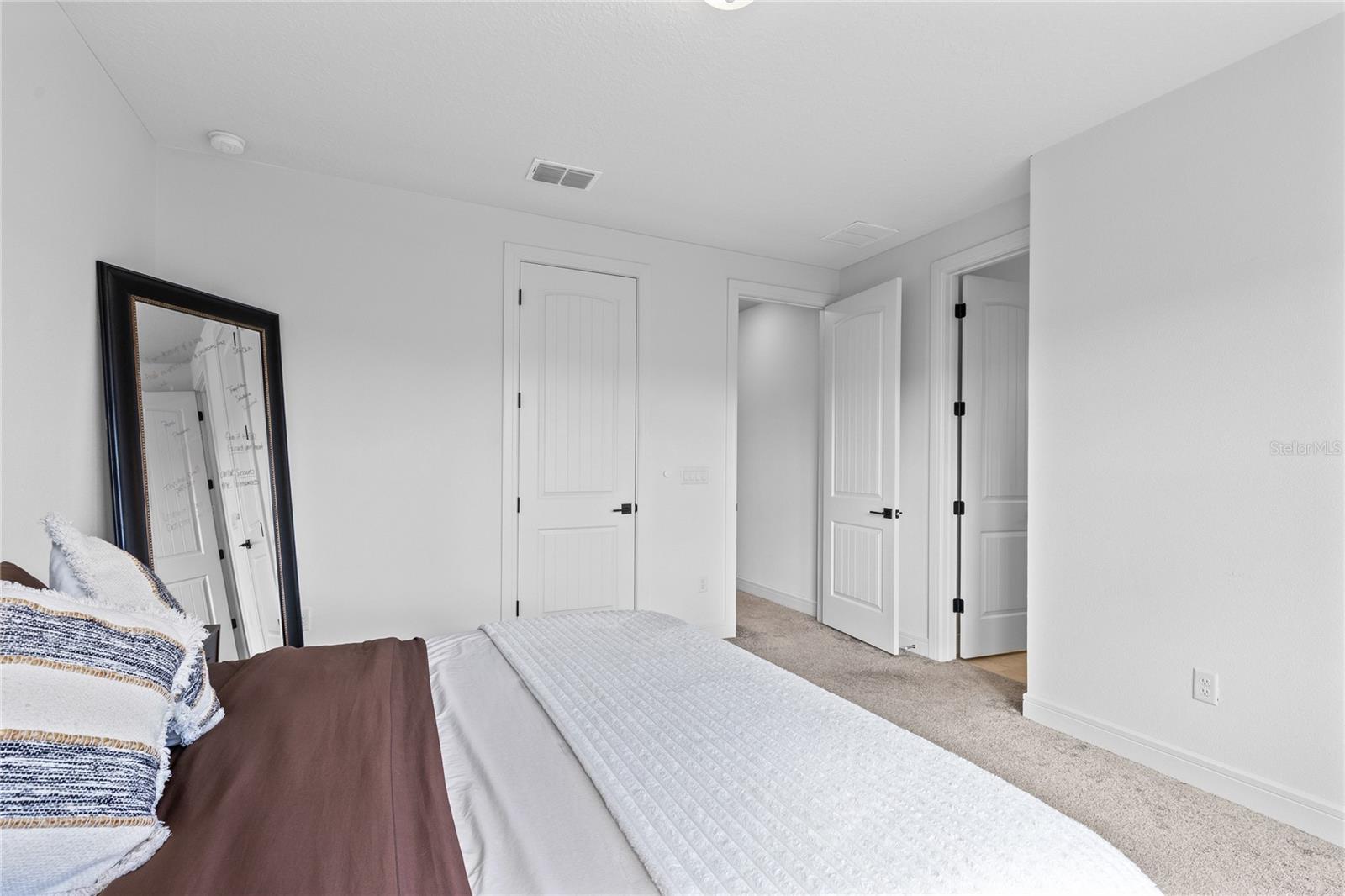 ISLES OF LAKE NONA - Residential