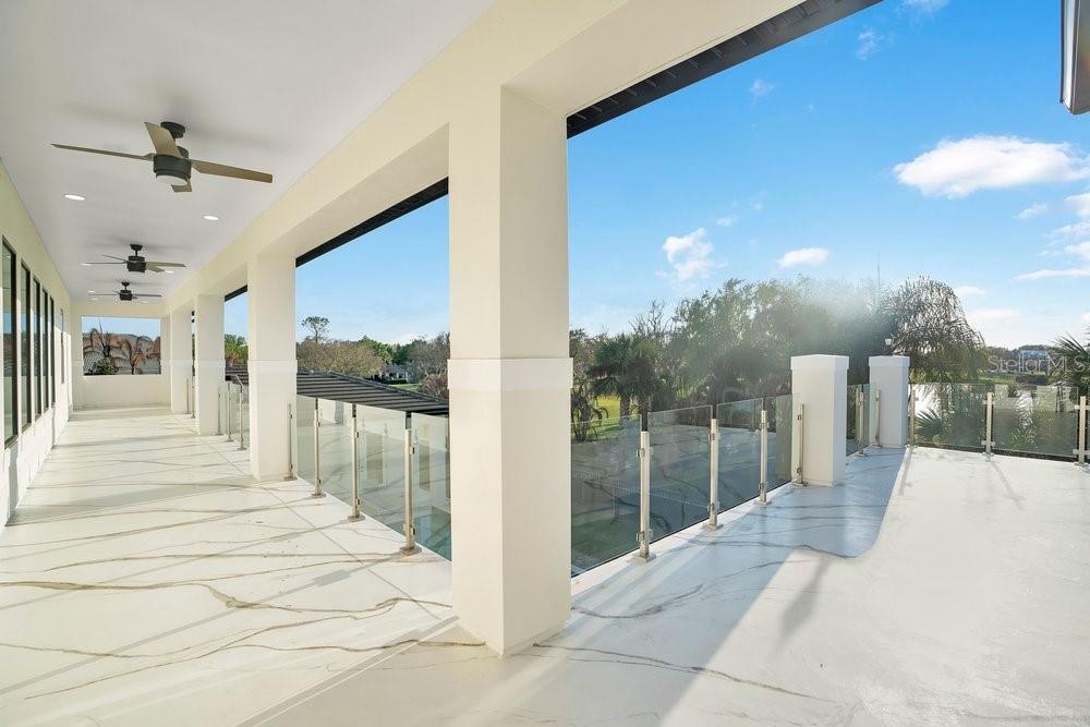 BAY HILL - Residential