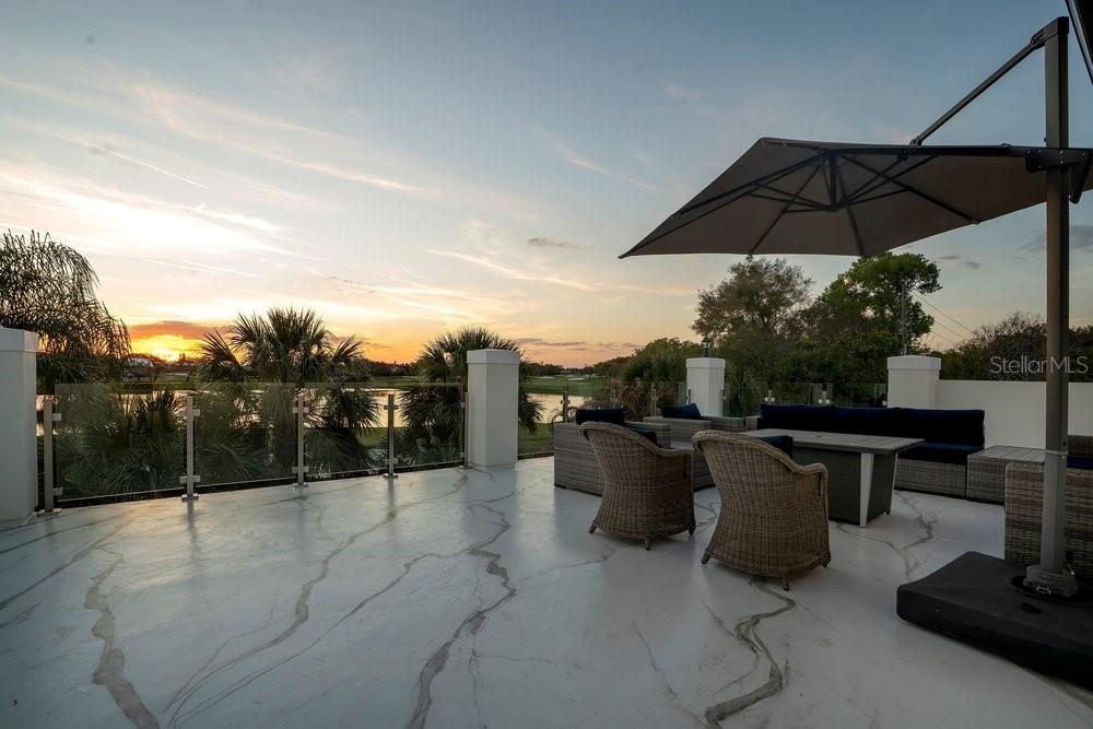 BAY HILL - Residential