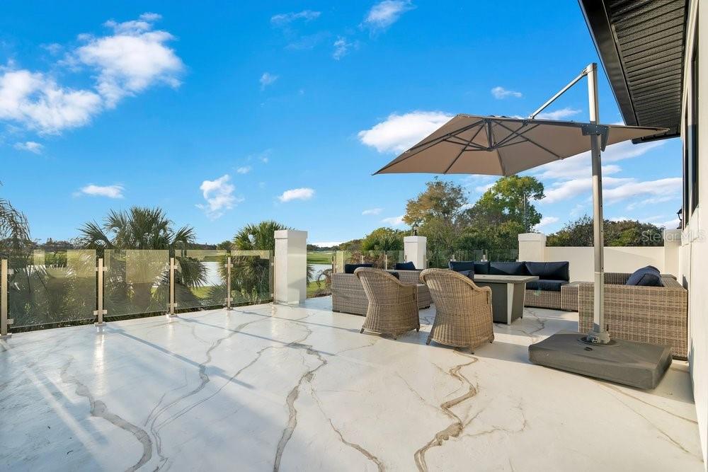 BAY HILL - Residential