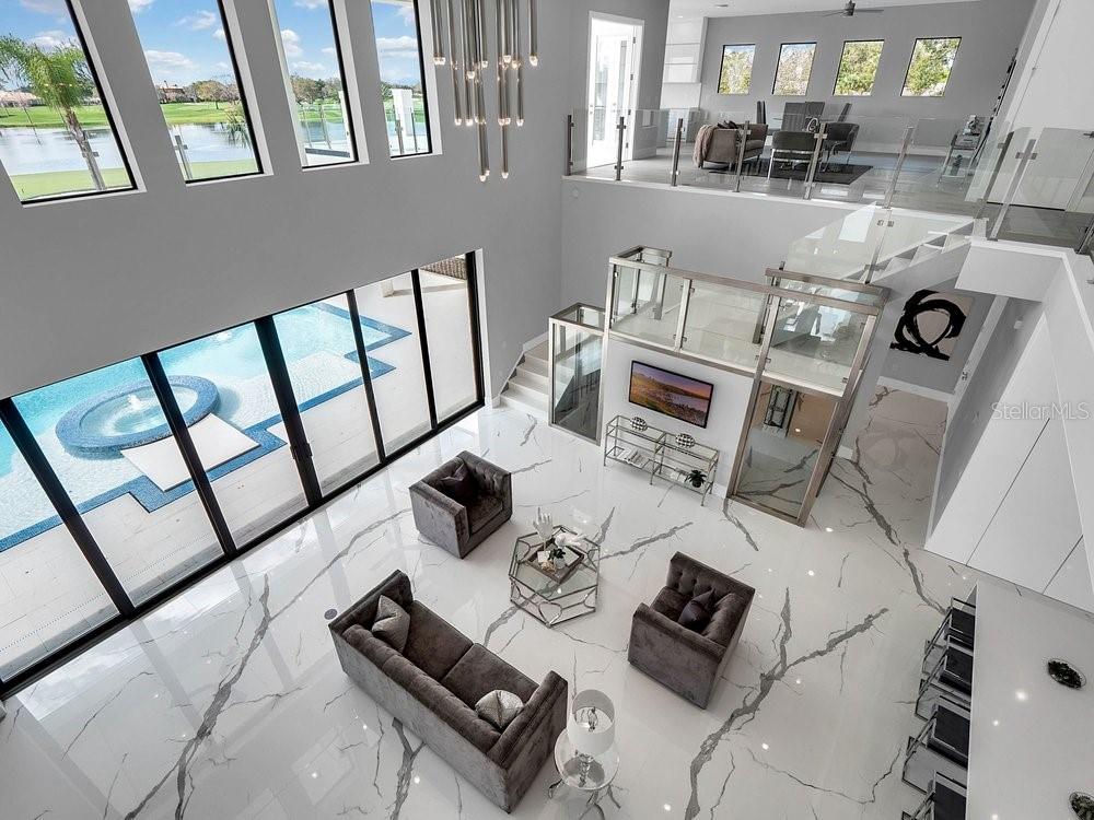 BAY HILL - Residential