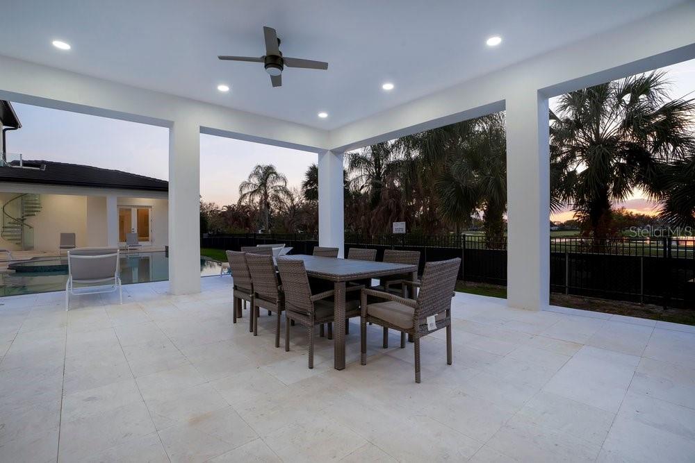 BAY HILL - Residential