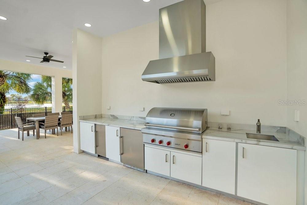 BAY HILL - Residential