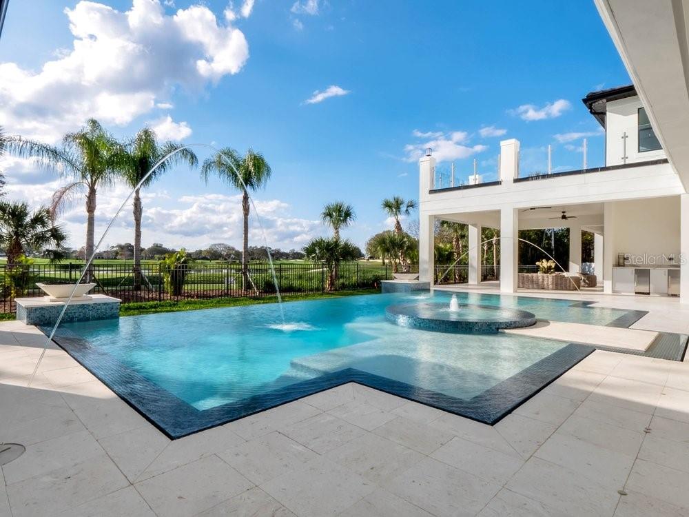 BAY HILL - Residential