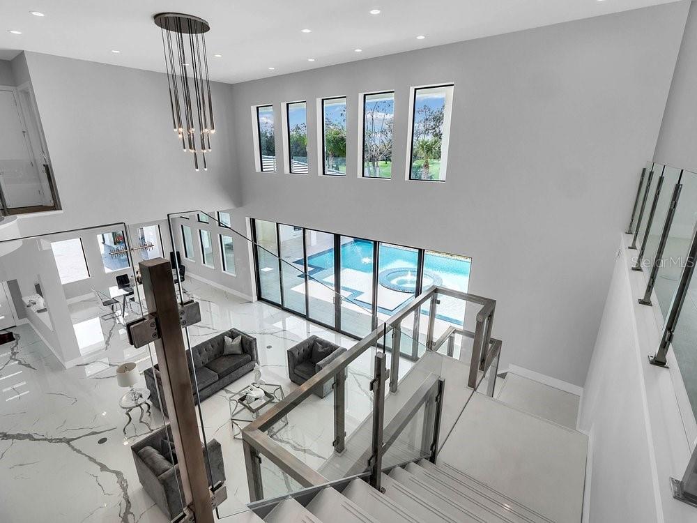 BAY HILL - Residential