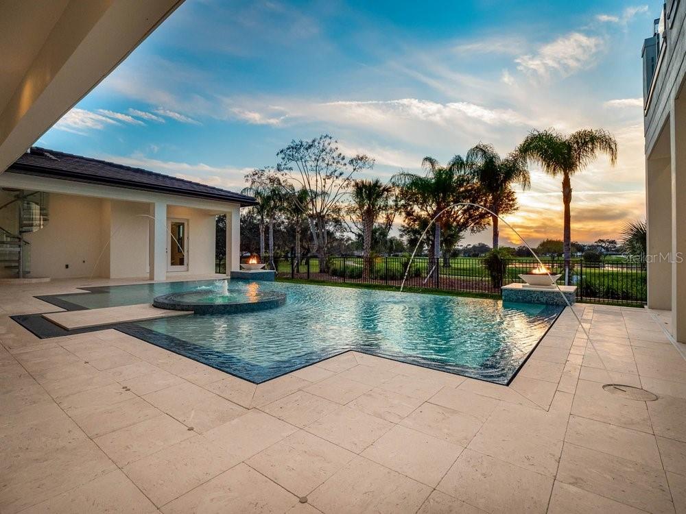 BAY HILL - Residential