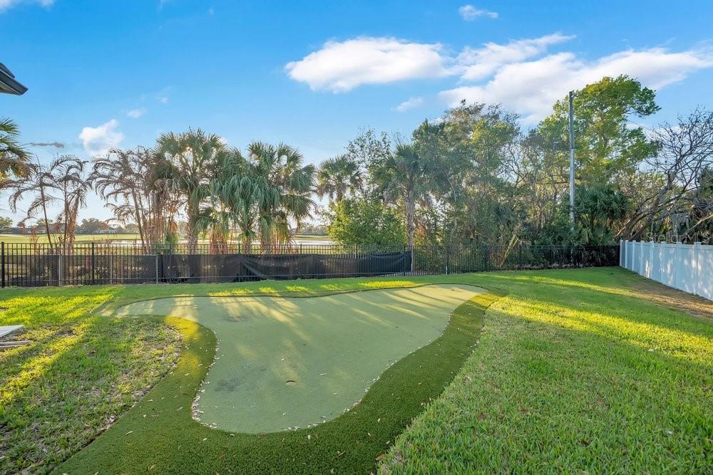 BAY HILL - Residential