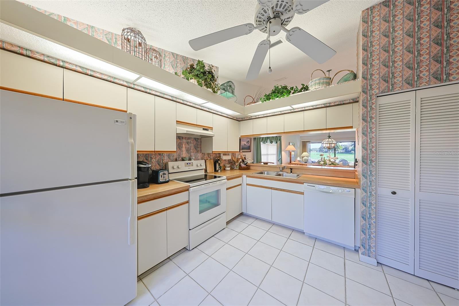 5941 CLUBSIDE DRIVE 5941