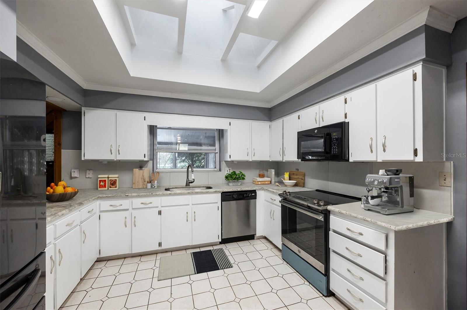 KENWOOD - Residential