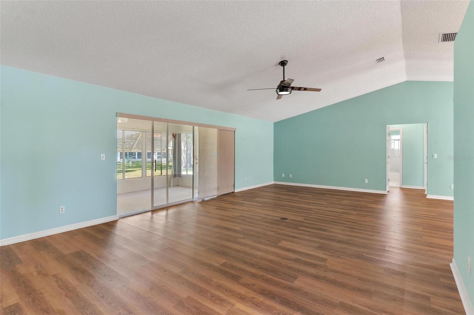 ROYAL HIGHLANDS PH 01B - Residential