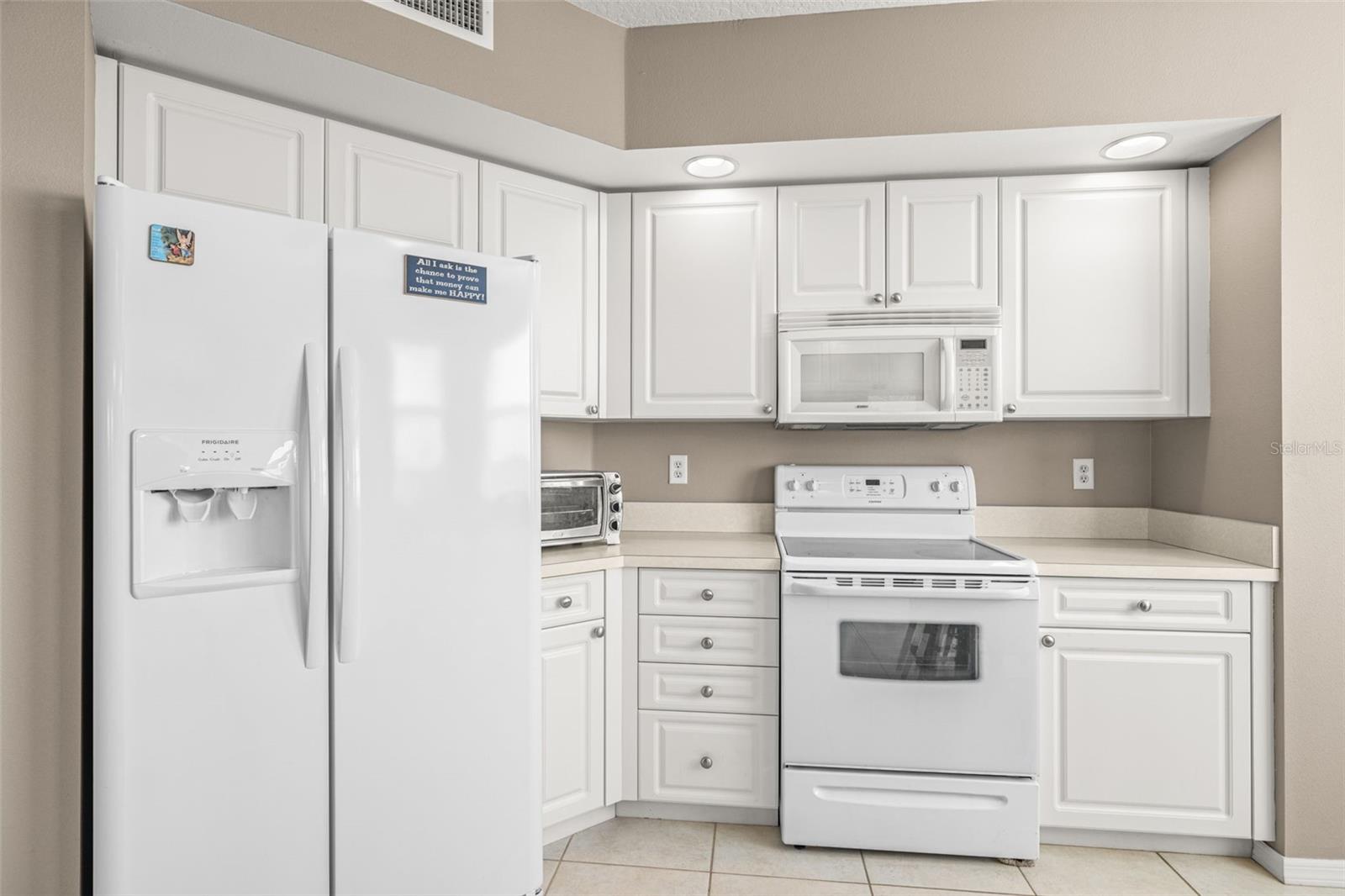 GOLF LAKE CONDO 2 AT EAST BAY - Residential