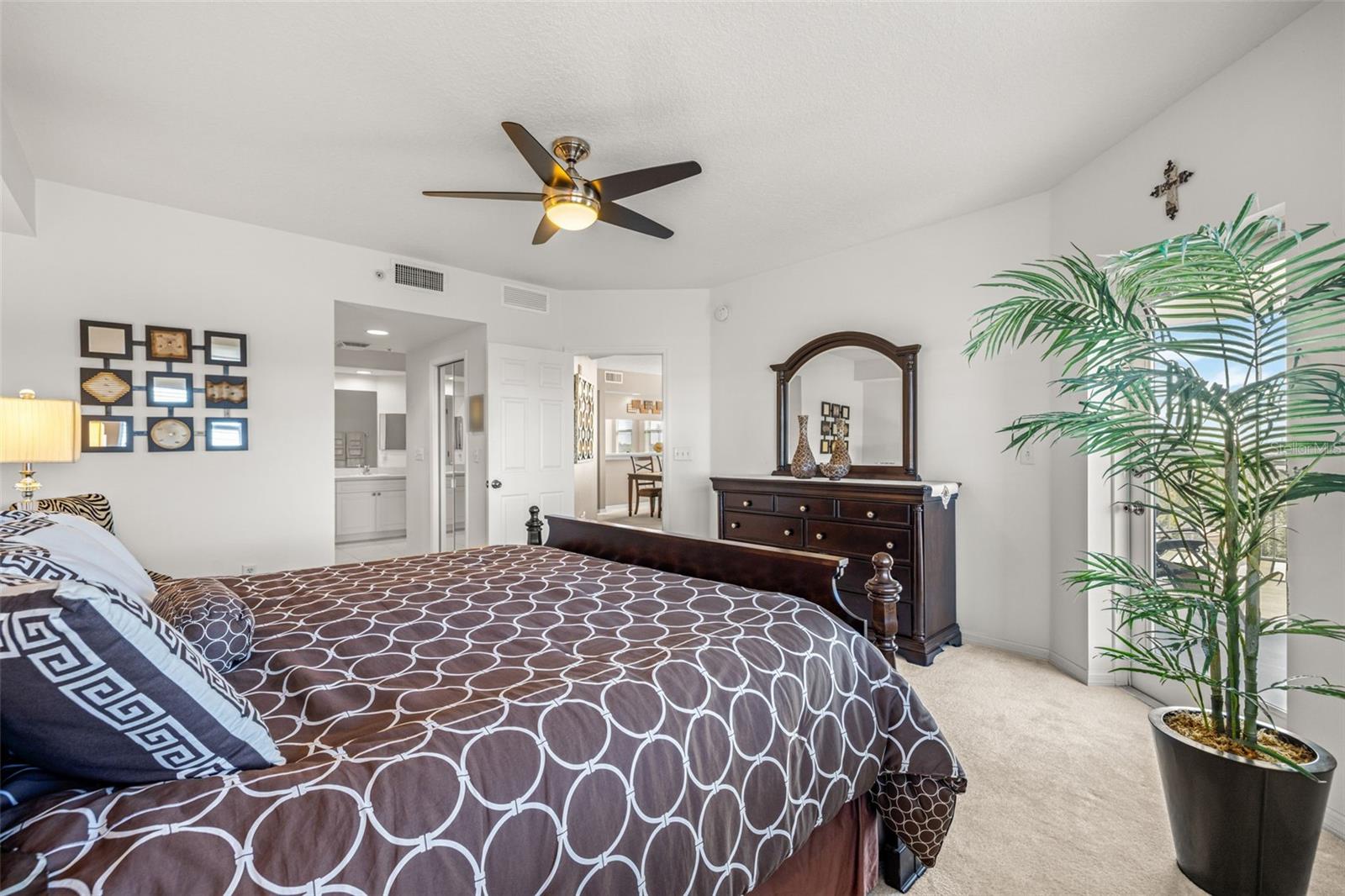 GOLF LAKE CONDO 2 AT EAST BAY - Residential