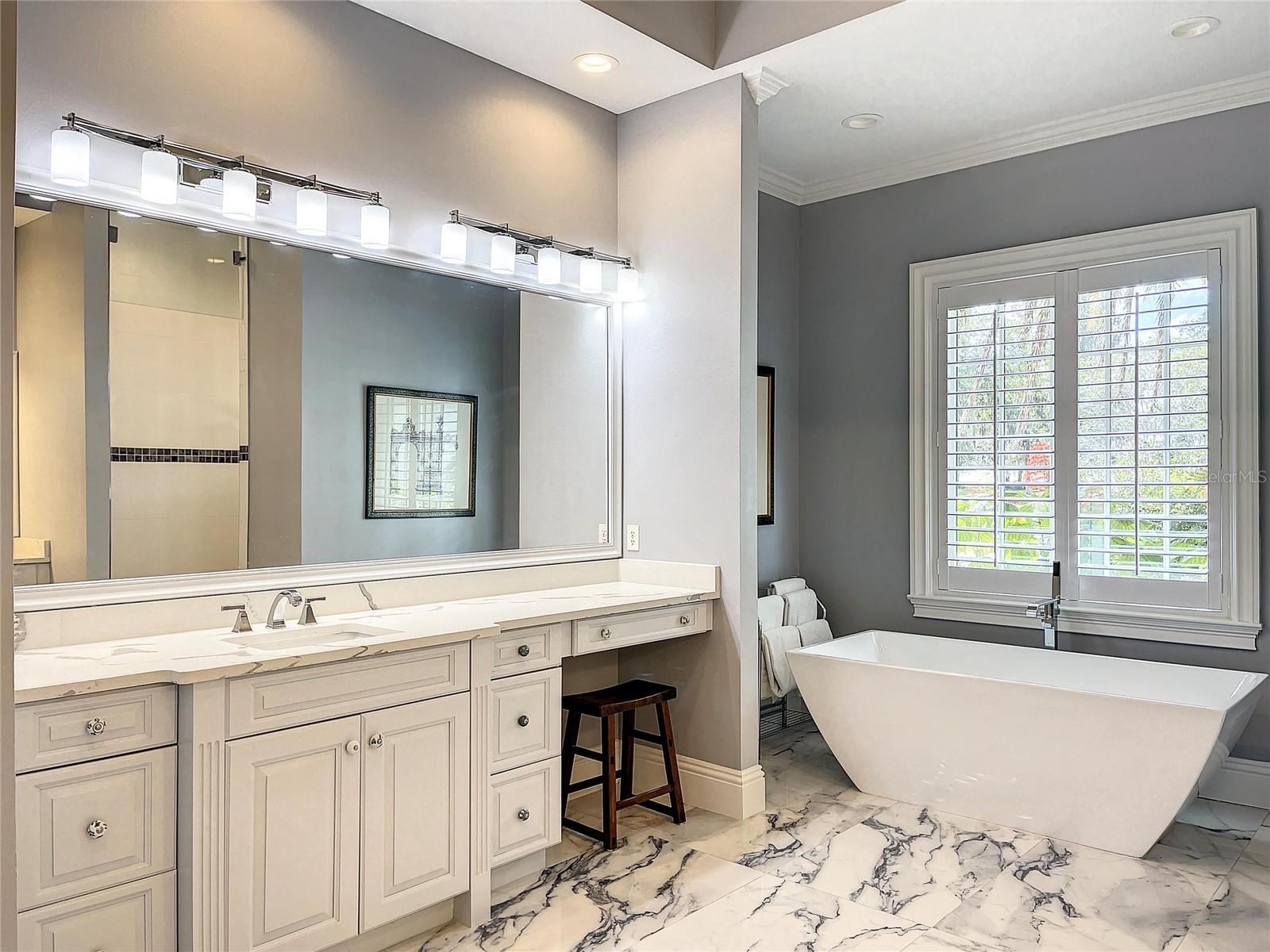 GOLDEN OCALA UN 01 - Residential