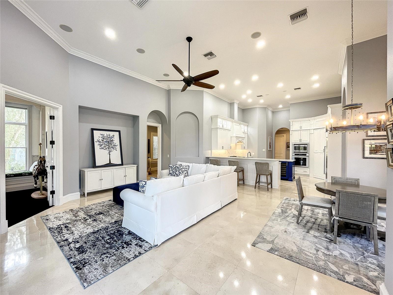 GOLDEN OCALA UN 01 - Residential