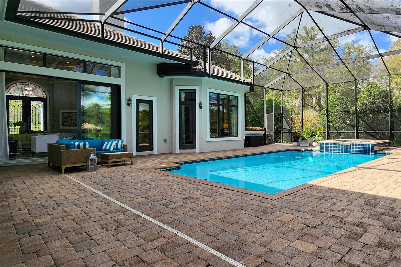 GOLDEN OCALA UN 01 - Residential