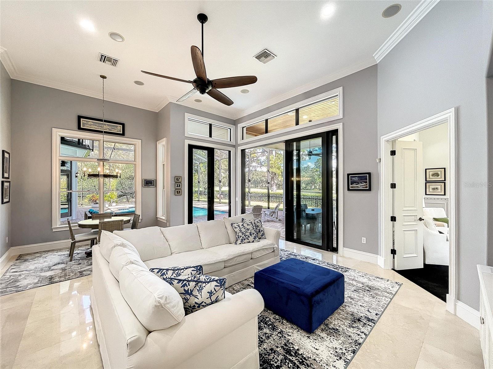 GOLDEN OCALA UN 01 - Residential