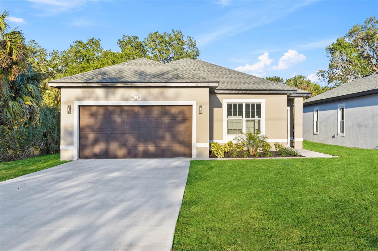 104 ALTA VISTA WAY