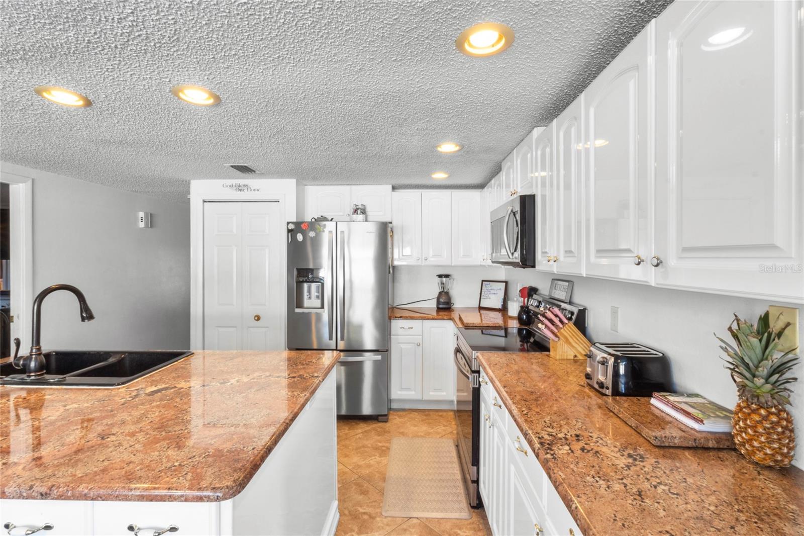 SUNSET BEACH - Residential