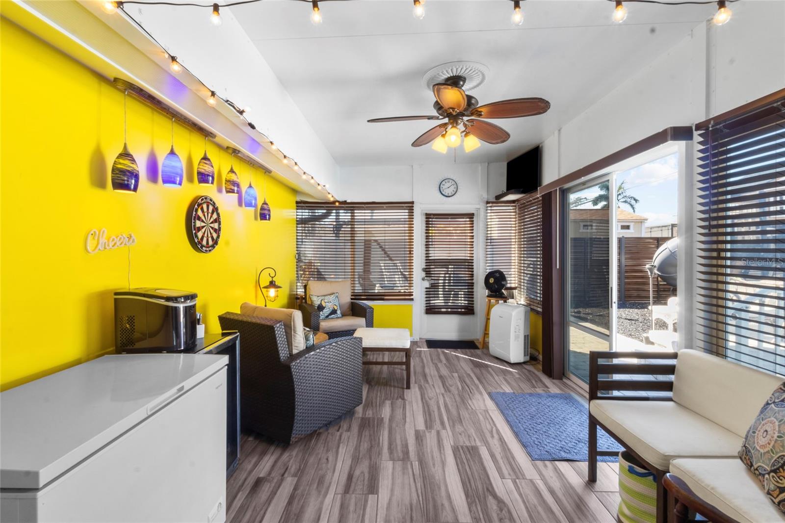 SUNSET BEACH - Residential