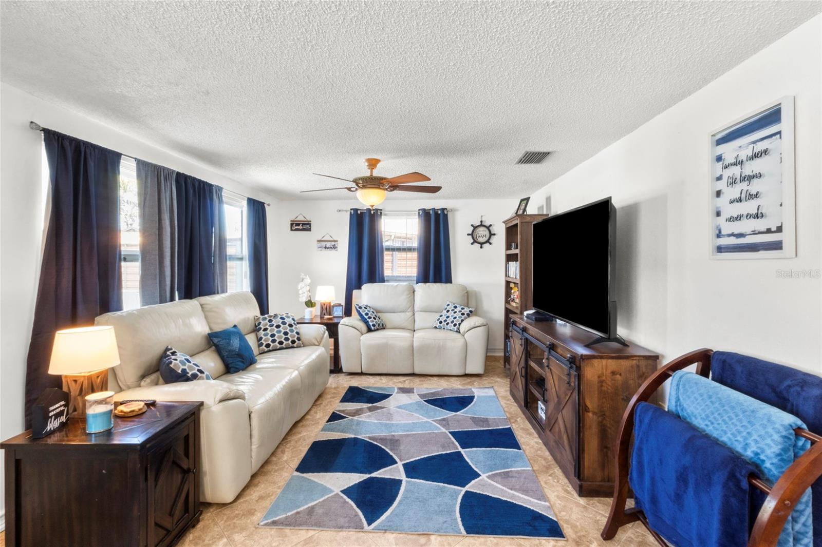 SUNSET BEACH - Residential